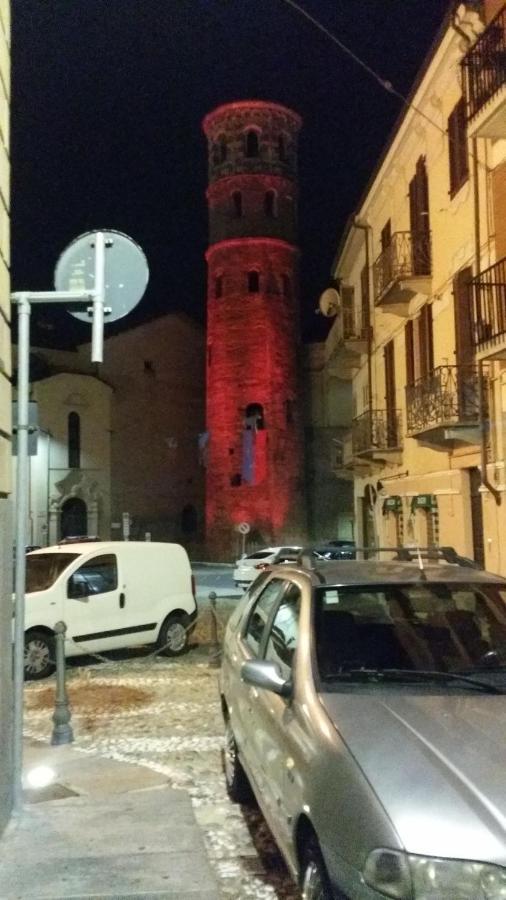 Appartamento Antiche Mura, آستي المظهر الخارجي الصورة